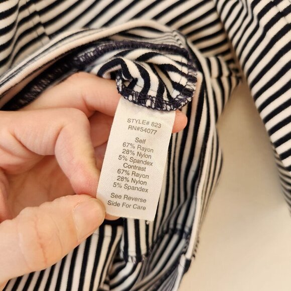 Cabi Blue Nautical Striped Stretch Knit Blazer Jacket Preppy #823 Women's S - Picture 8 of 9